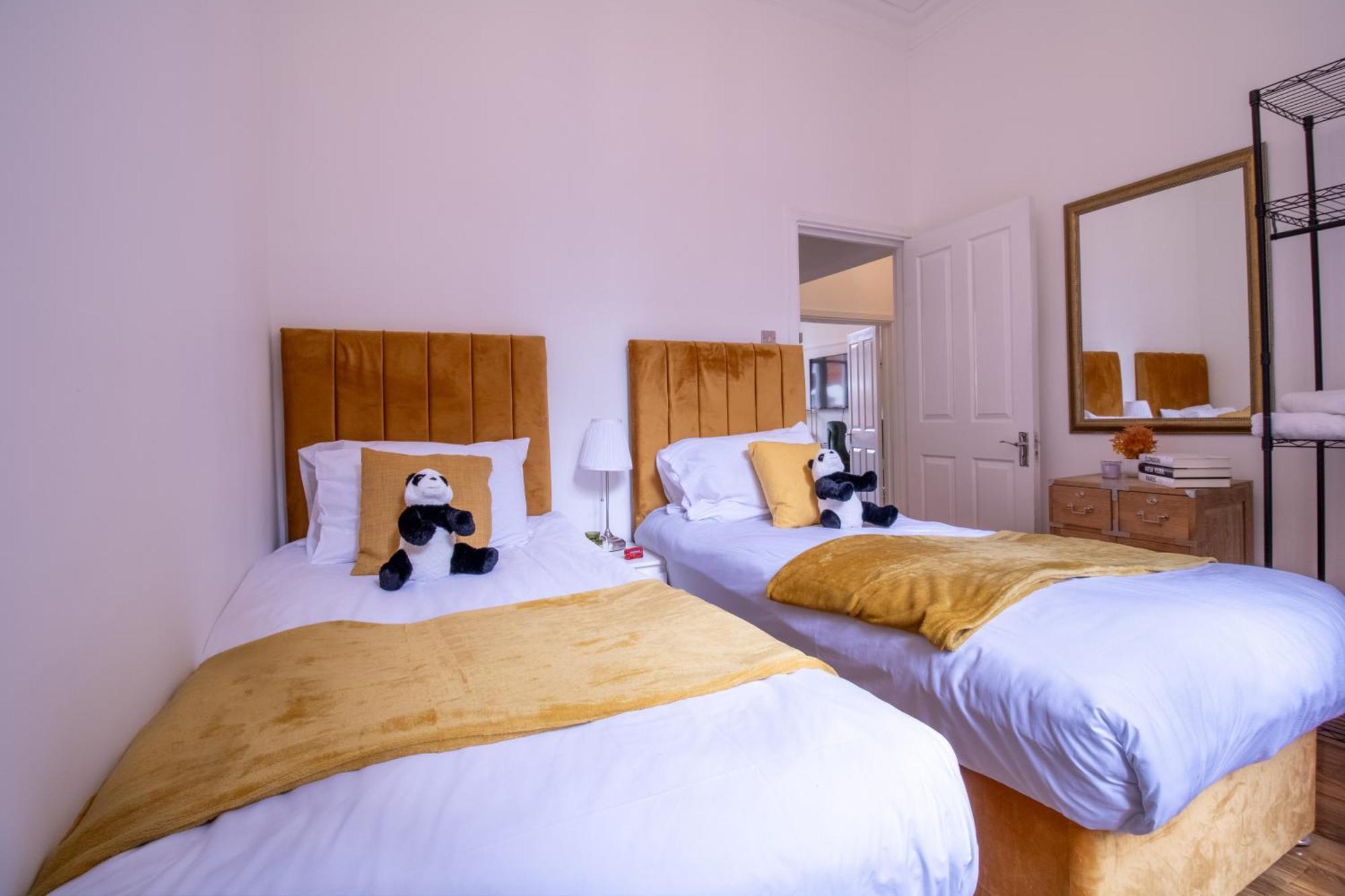 Luxurious Apartments On Oxford Street London Eksteriør bilde