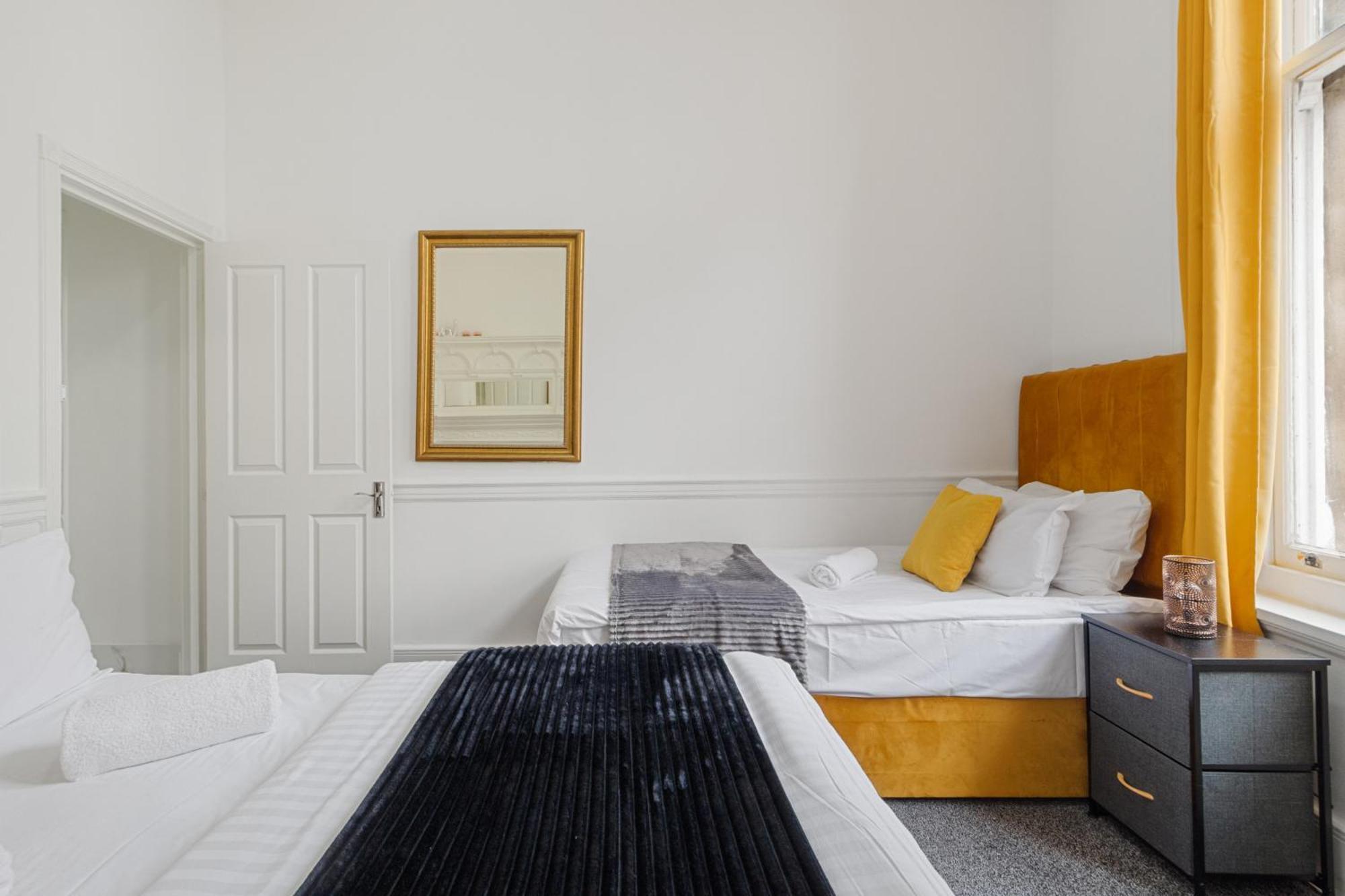 Luxurious Apartments On Oxford Street London Eksteriør bilde