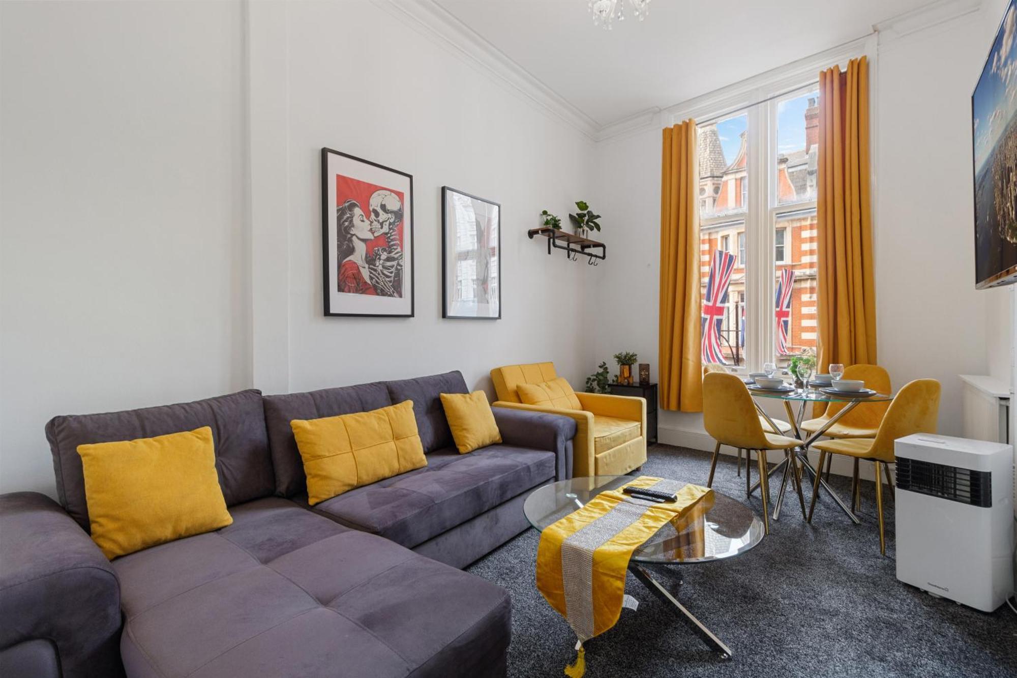 Luxurious Apartments On Oxford Street London Eksteriør bilde