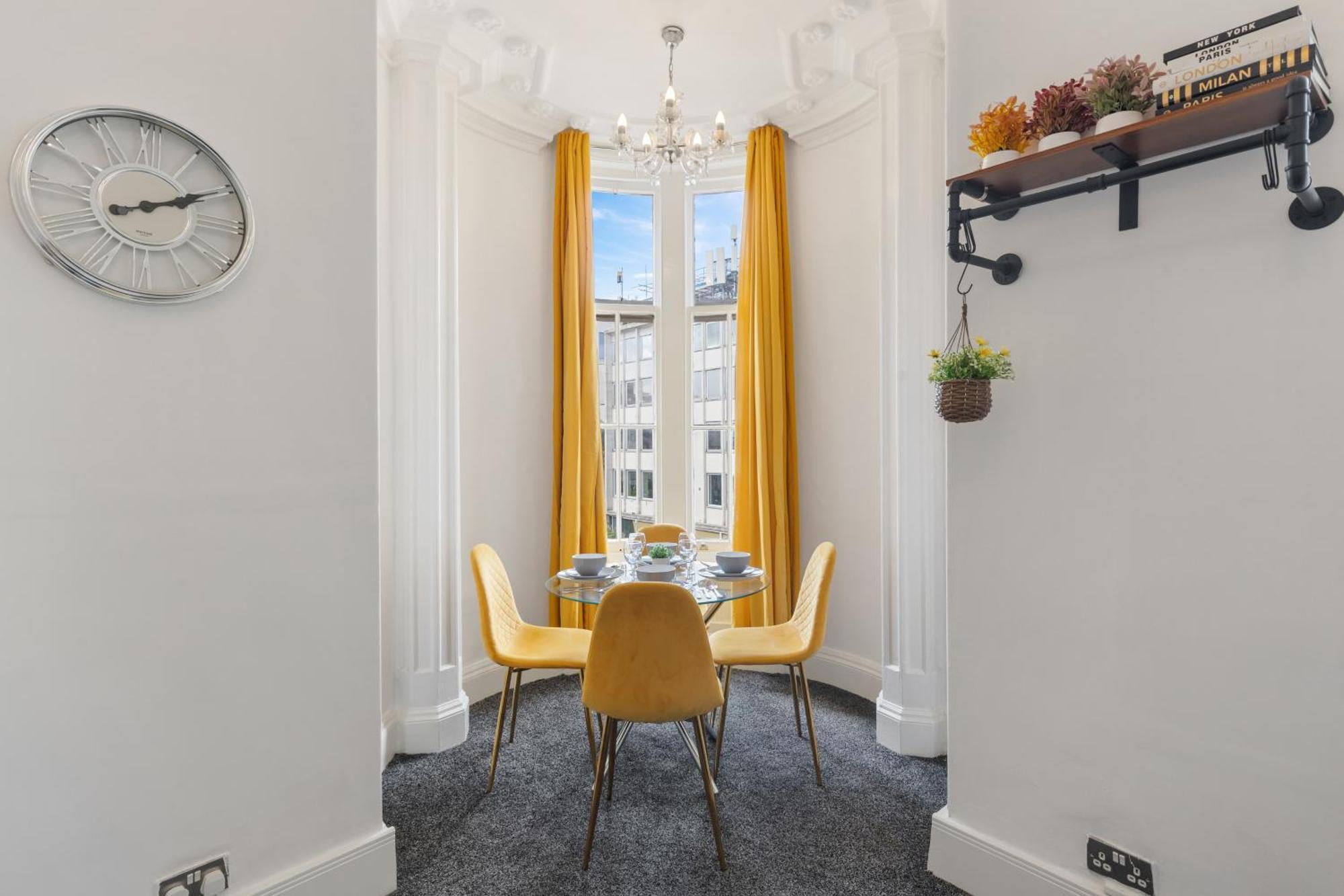 Luxurious Apartments On Oxford Street London Eksteriør bilde