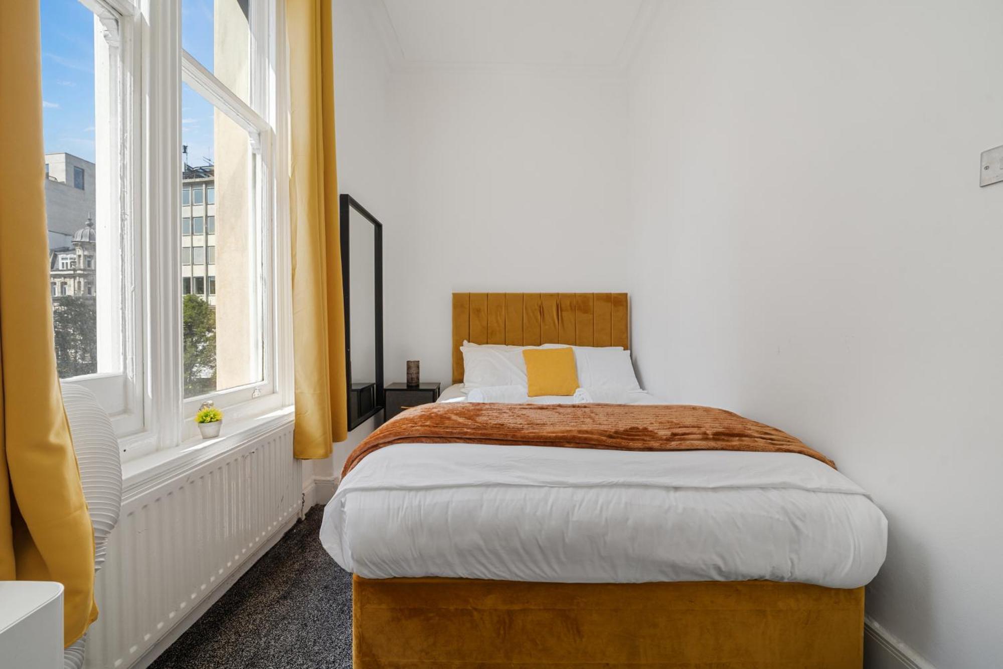 Luxurious Apartments On Oxford Street London Eksteriør bilde