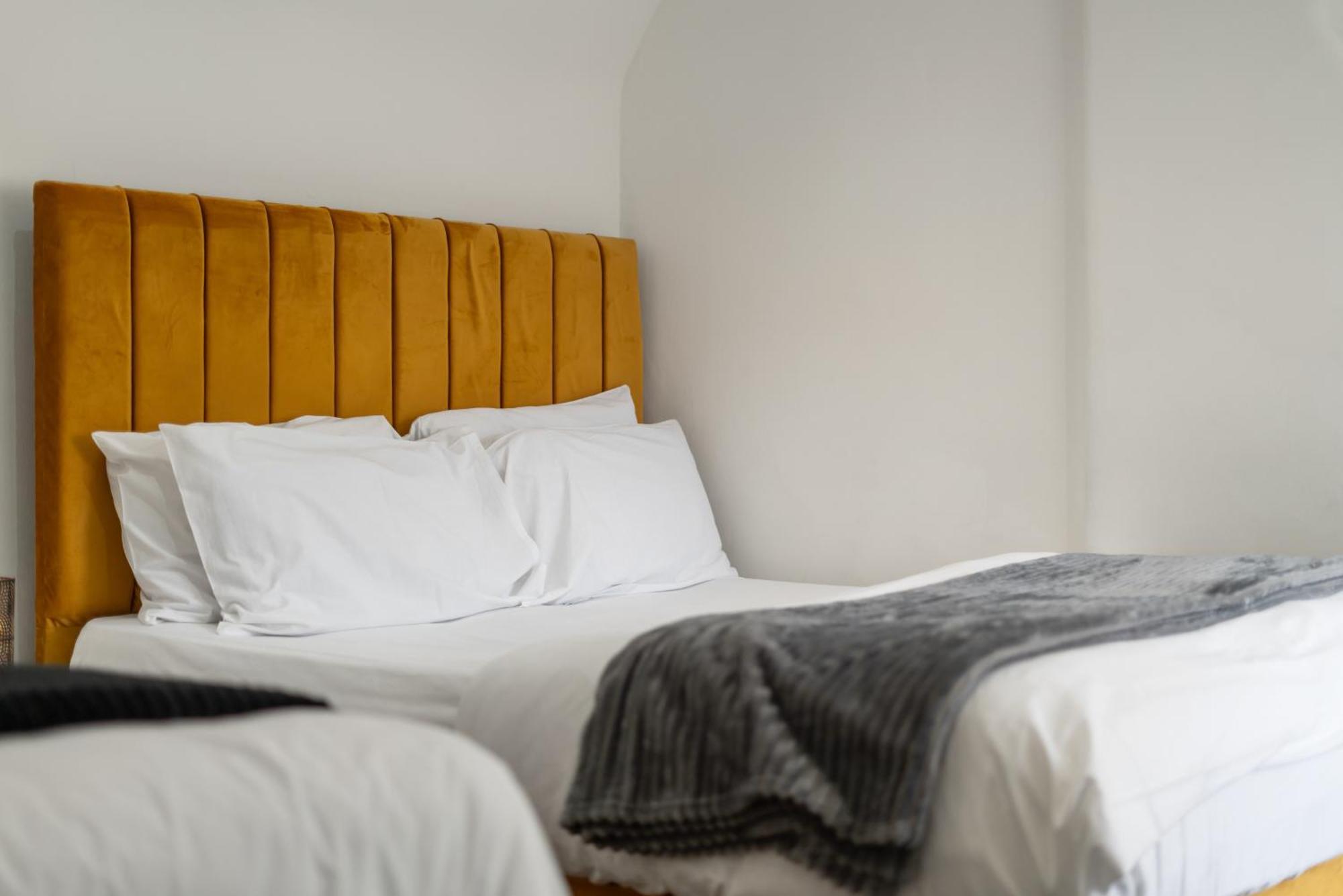 Luxurious Apartments On Oxford Street London Eksteriør bilde