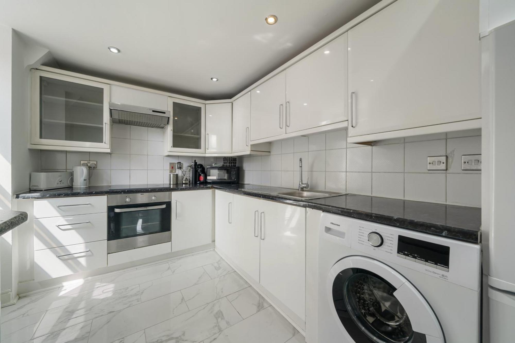Luxurious Apartments On Oxford Street London Eksteriør bilde